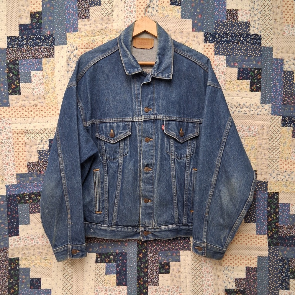 Vintage 1987 Levis Denim Trucker Jacket Size Large Blue 70507 0214 Made in USA